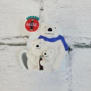 1997 Polar Bear Family Blue Scarf Magnet Coca Cola 90s Vintage Collectible 48